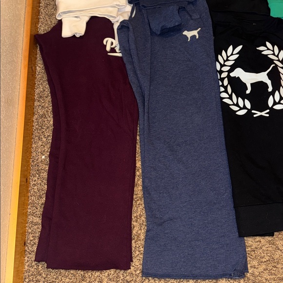 Lot of VS PINK clothes - Picture 3 of 6